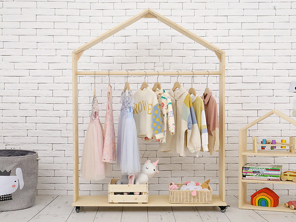 VOLTA Kids House Clothing Rack - Oak