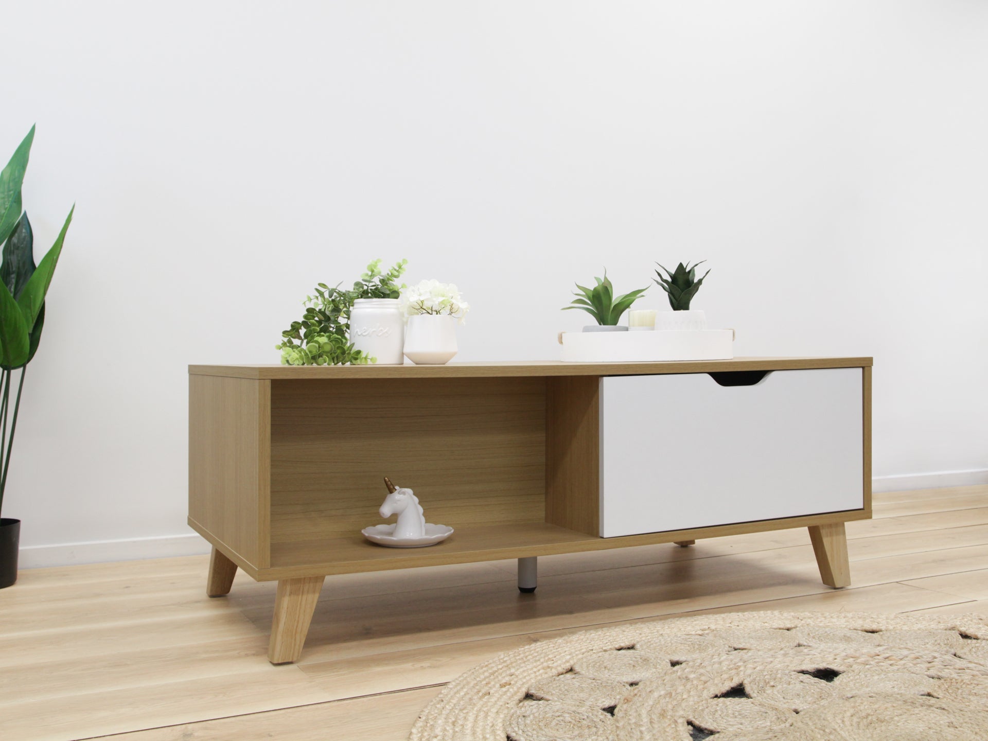 SCHERTZ Wooden Coffee Table - Oak