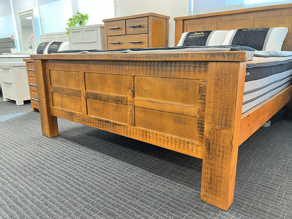 Chicago Solid Wood Queen Bed Frame - Brown